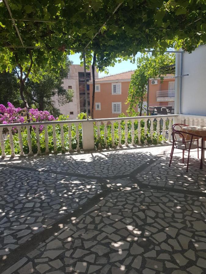 Sobe I Apartmani Marovic Petrovazzo Esterno foto