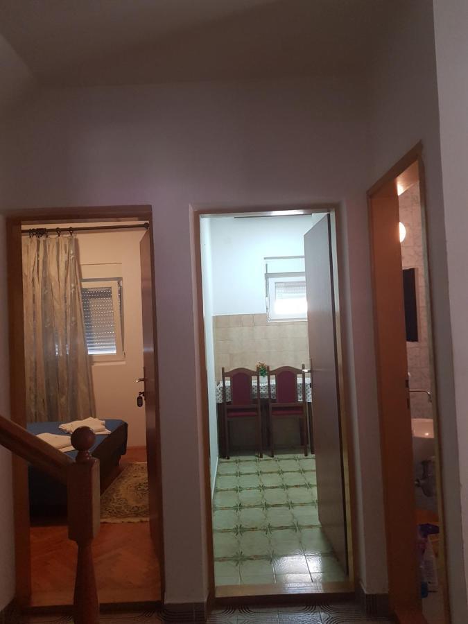 Sobe I Apartmani Marovic Petrovazzo Esterno foto