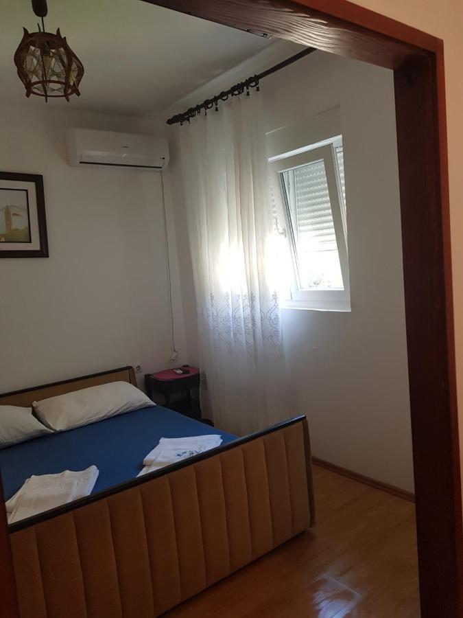 Sobe I Apartmani Marovic Petrovazzo Esterno foto