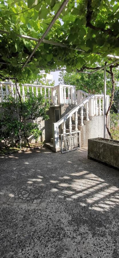 Sobe I Apartmani Marovic Petrovazzo Esterno foto