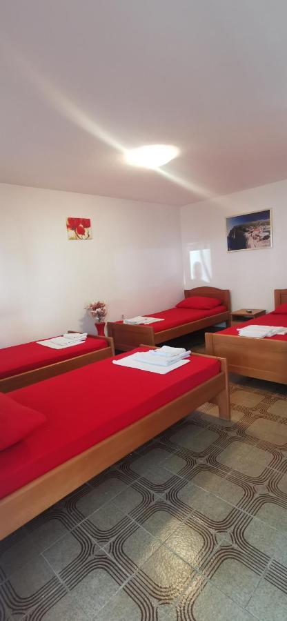 Sobe I Apartmani Marovic Petrovazzo Esterno foto