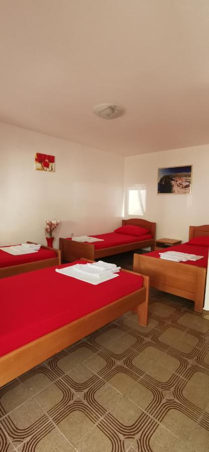 Sobe I Apartmani Marovic Petrovazzo Esterno foto