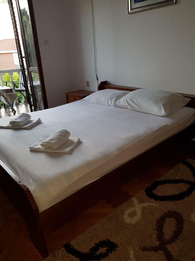 Sobe I Apartmani Marovic Petrovazzo Esterno foto