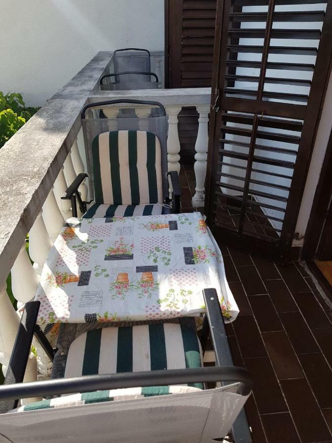 Sobe I Apartmani Marovic Petrovazzo Esterno foto
