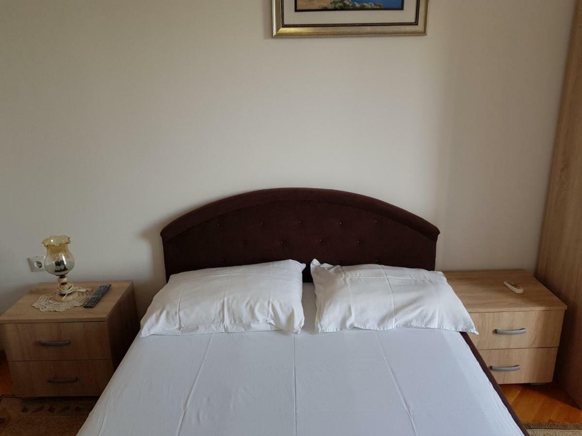 Sobe I Apartmani Marovic Petrovazzo Esterno foto